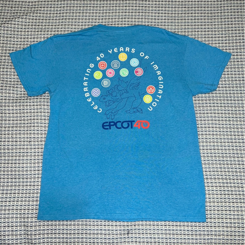 NWOT Walt Disney World EPCOT 40th Anniversary Shirt